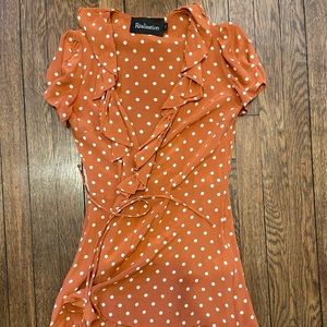 Réalisation par wrap dress